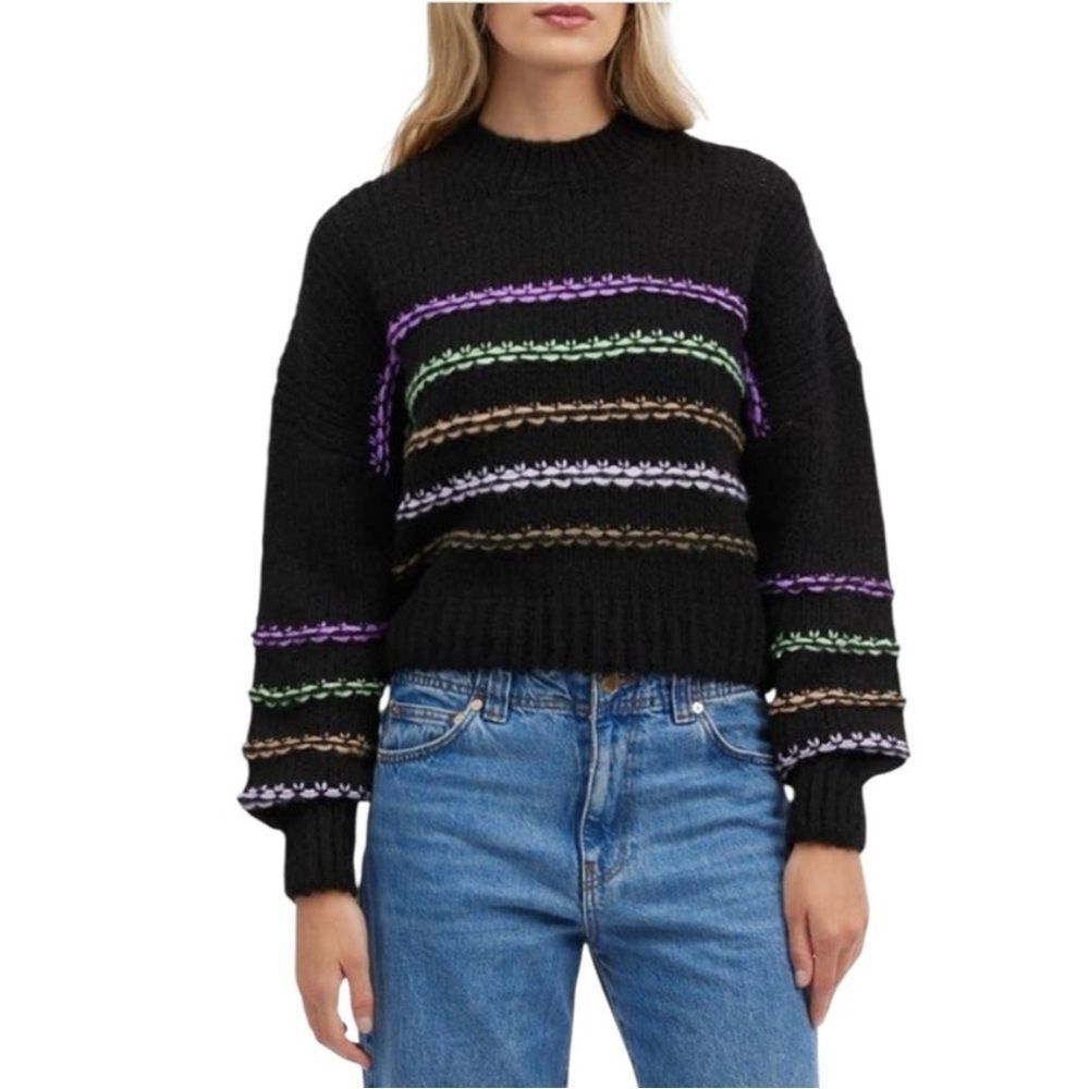 NVLT Stripe Wool Blend Balloon Sleeve Crop sweater in Black Size Small